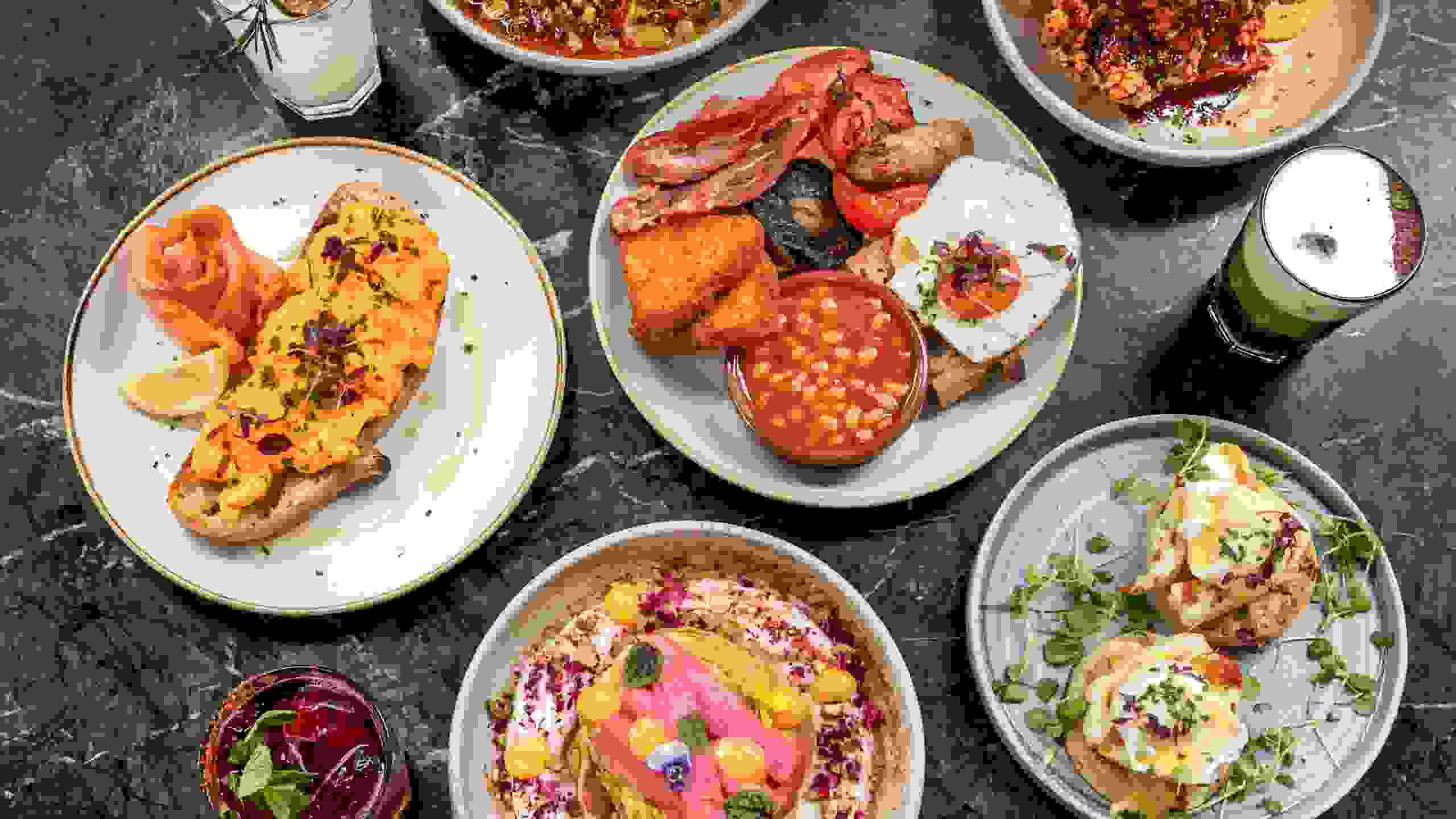 From London to Dubai: HALFCUP opens a café in Business Bay-image
