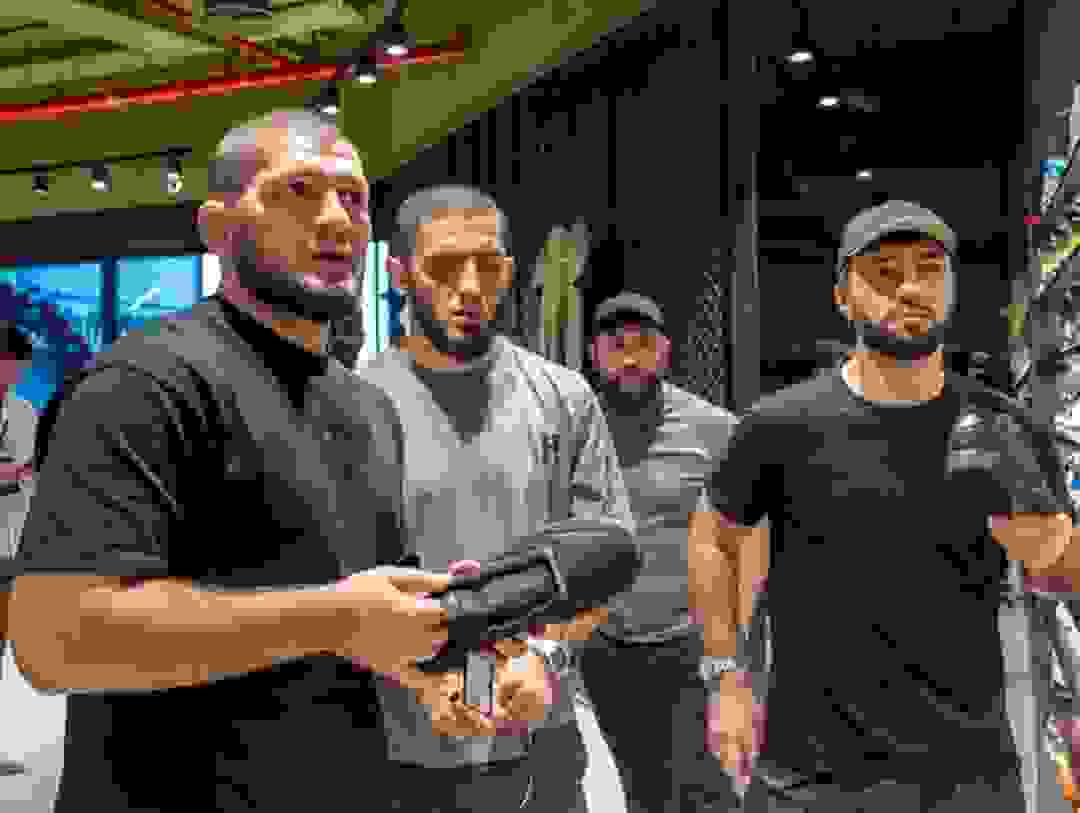 Khabib Nurmagomedov opens a sneaker boutique in Dubai called Send Location-image