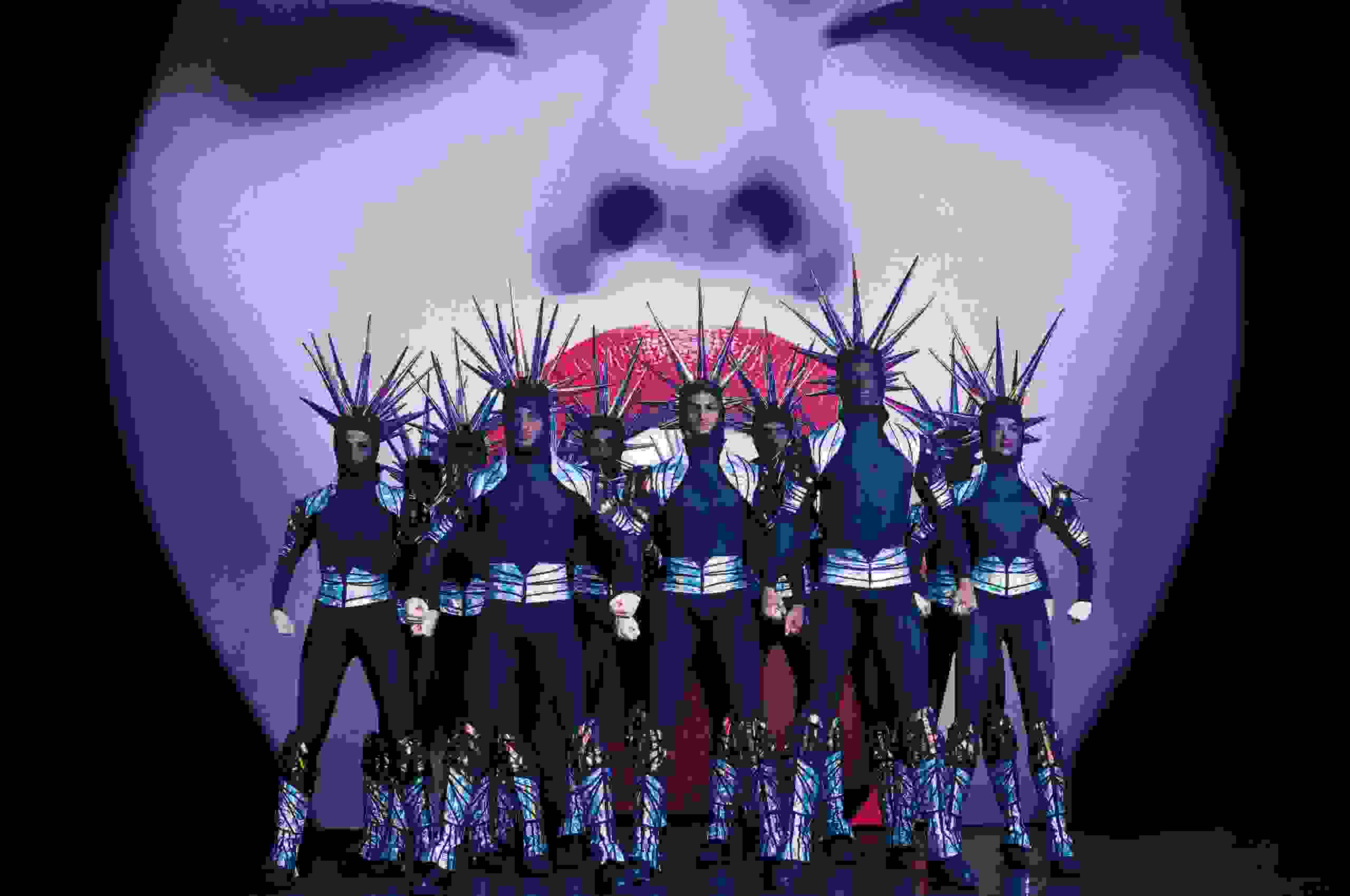 Paris Paradis brings a glamorous dinner-and-show to Dubai-image